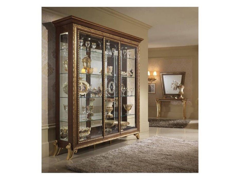 витрина 3-х дверная, Arredo Classic: "Giotto" Джотто без короны (орех)